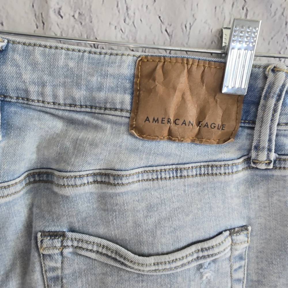 American Eagle Jorts Airflex Men's Light Wash Distressed Denim Shorts 30 - Picture 7 of 15